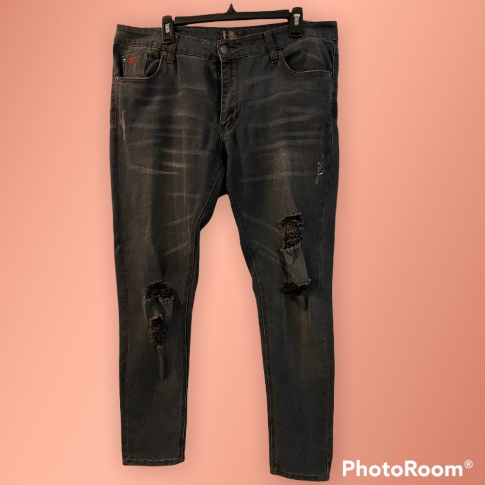 RED JEANS Juniors Distressed Skinny Fit size 17/18